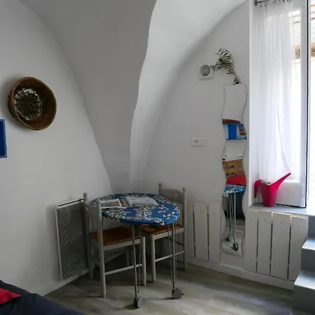 Le Biou Apartment *